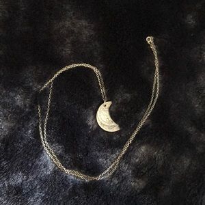 Half moon necklace